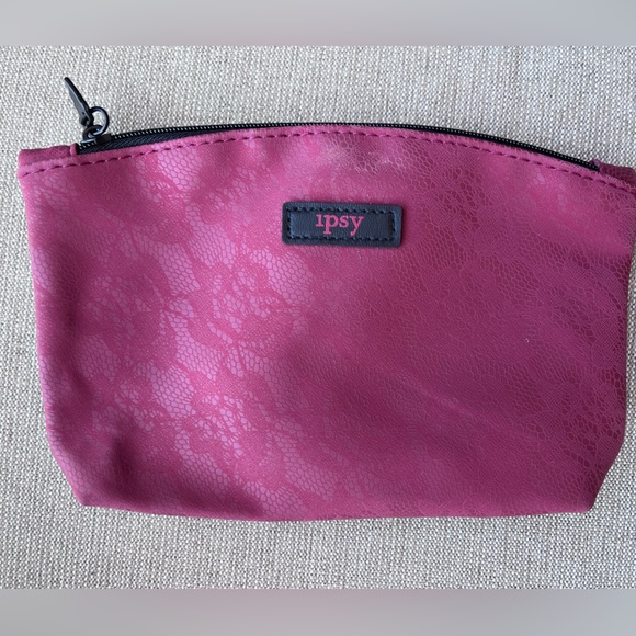 2 IPSY Pouches/Make up/Cosmetic Bags - Picture 3 of 6